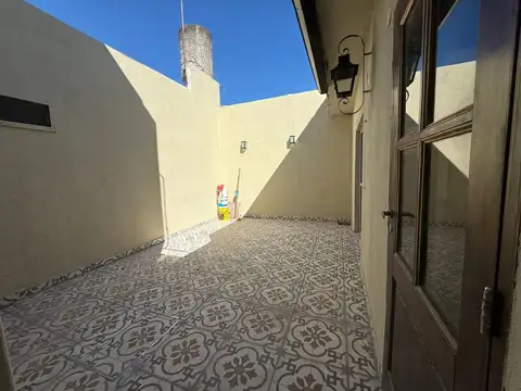 Depto Tipo Casa en Venta en Villa Adelina, USD 59.500
