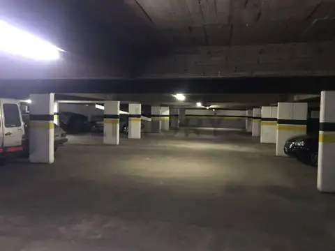 Venta - Cochera - Centro