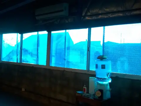 Galpon en Venta 10  mts Frente