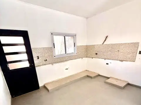 Depto Tipo Casa 3 ambientes con 1 baño