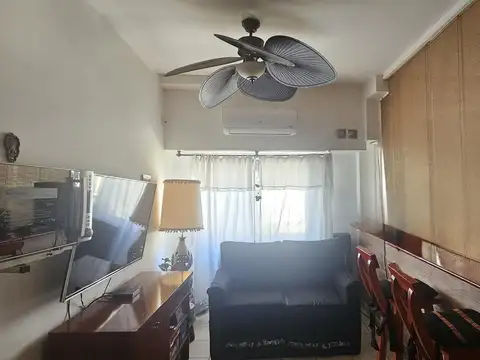 Venta monoambiente Flores