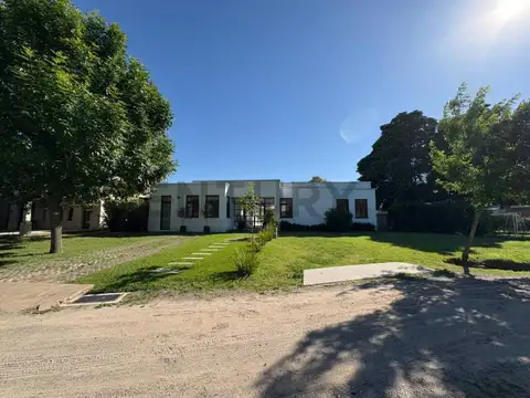 Casa en Alquiler de 3 dormitorios