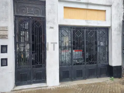 Av. avellaneda bis 300