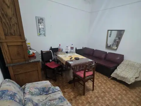 Depto Tipo Casa 4 ambientes con 3 baños