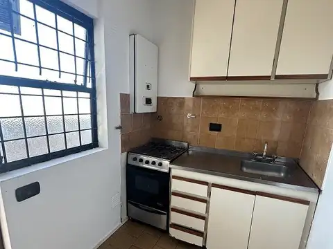 Departamento en Alquiler en Ramos Mejia, $ 490.000