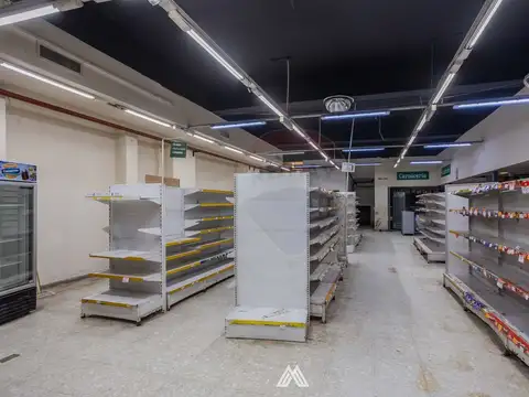 Local en Venta 65 años