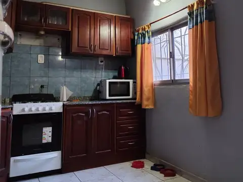 CASA EN VENTA 3 DORM. B° AMEGUINO. VILLA MARÍA.