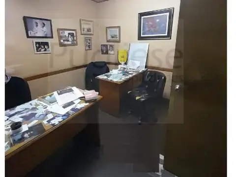 Local en Venta 60 años