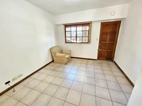 Depto Tipo Casa en Venta de 2 ambientes