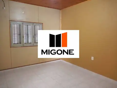 Casa en Alquiler con 1 cochera