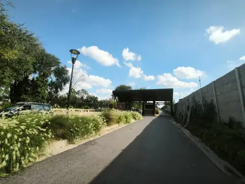 Terreno en Venta en Pablo Nogues, USD 65.000