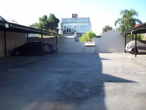 LAMADRID, e/ Alsina y Belgrano 100