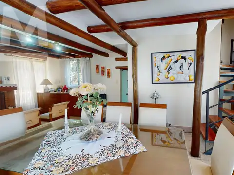 Depto Tipo Casa 5 ambientes con 3 baños