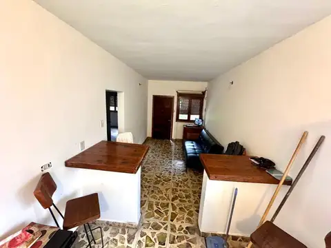 Casa en Venta en Adrogue, USD 105.000