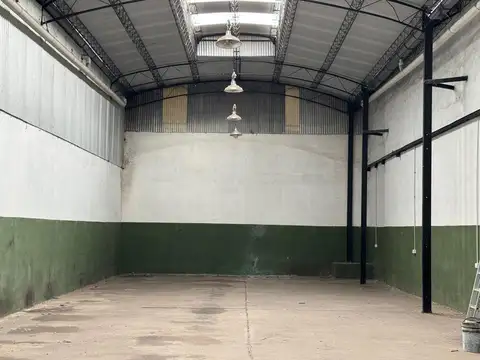 Galpon en Alquiler en Isidro Casanova, $ 2.900.000