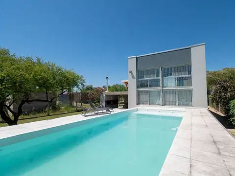 Casa en Venta de 5 dormitorios