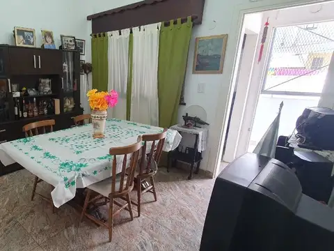 Depto Tipo Casa en Venta de 3 ambientes