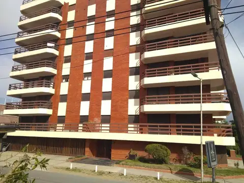 Simbad el Marimo 100, Piso 5