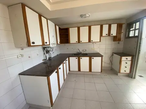 VENTA SEMIPISO 3 DORMITORIOS CENTRO CIPOLLETTI