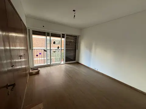 Departamento 4 ambientes con 3 baños