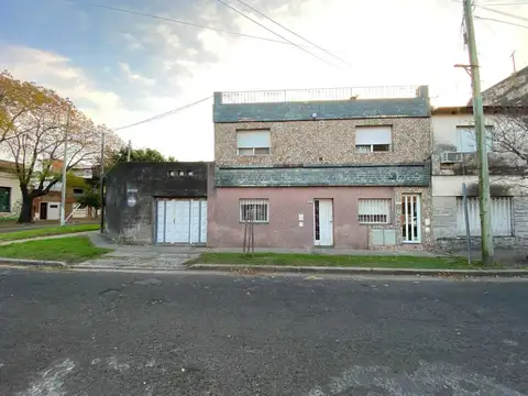 Alquiler casa dos dormitorios con patio zona sur