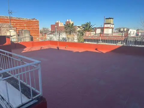 Depto 4 ambientes con cochera