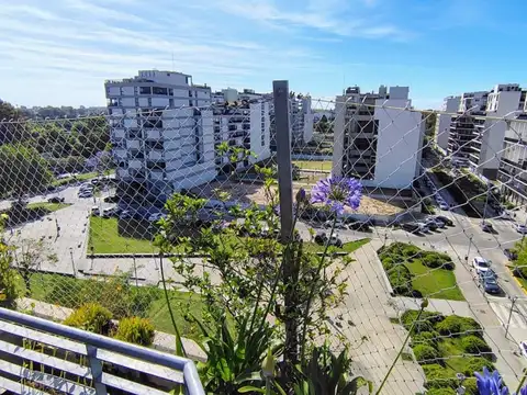 Boulevard Olimpico Jose Benjamin Zubiaur 4500