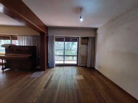 Departamento 5 ambientes con 3 baños