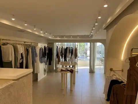 Oficina en Palermo Hollywood - Edificio Mirastar - Seguridad 24 hs - Cochera