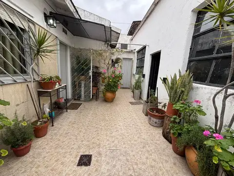 Gobernador Oliden 2300