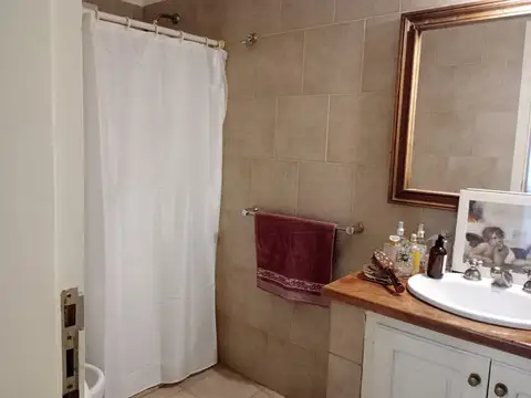 Casa en Alquiler Temporal con 1 cochera