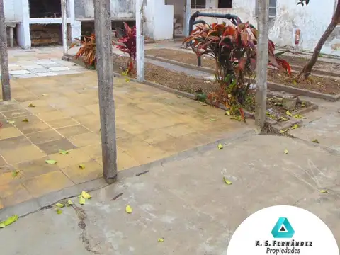 CASA ZONA BARRIO GOLF (CONCORDIA)