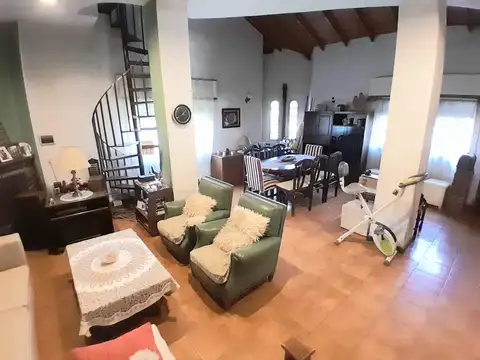 Casa en Venta de 4 dormitorios