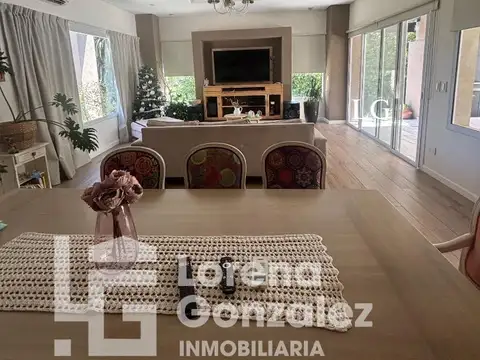 Casa en Venta en Haras Santa Maria, USD 340.000