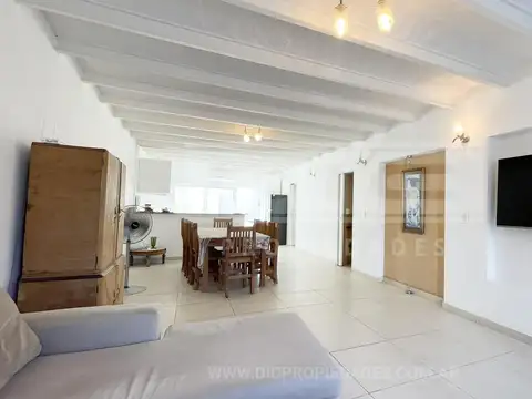 Casa en Venta con 1 cochera
