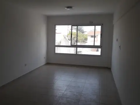 Departamento en Venta en Remedios De Escalada, USD 55.000
