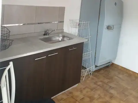 Casa en Alquiler en Quilmes, $ 500.000