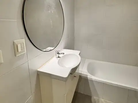 Avenida Rivadavia 10600, Piso 5