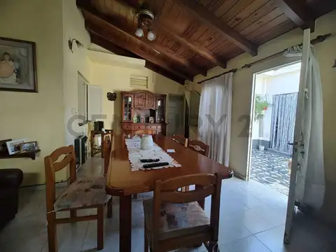 Cerrito 4300, Piso 0