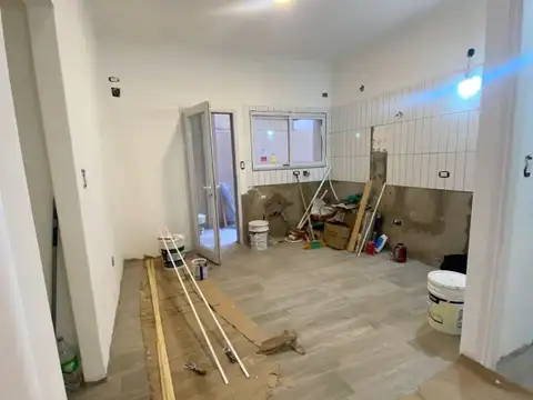 Depto Tipo Casa en Venta de 3 ambientes