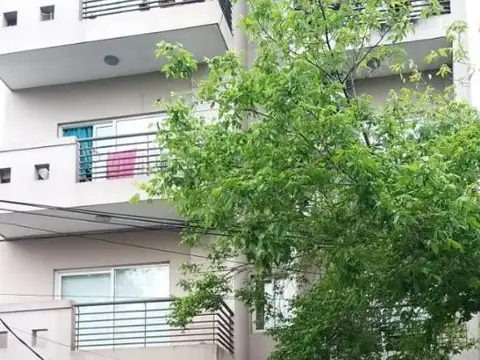 Alquiler Departamento MonoAmbiente centrico c/coch.