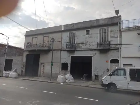 Galpon en Venta 18  mts Frente