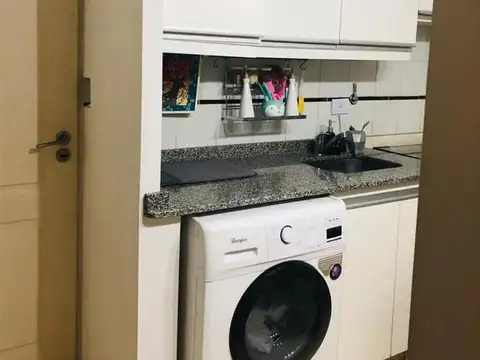 Departamento Dos Ambientes En Haedo balcón