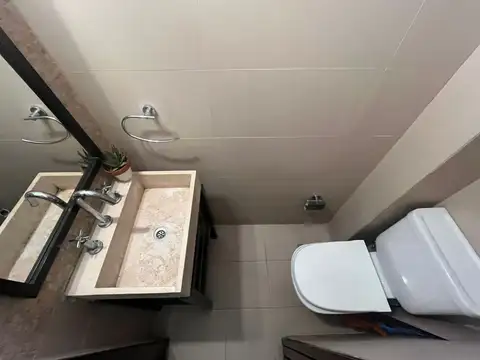 Oficina en Venta 63 años