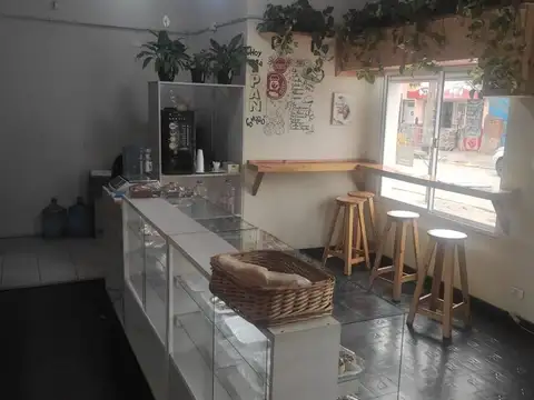 LOCAL ESQUINA + 3 DEPARTAMENTOS, ALTO ALBERDI