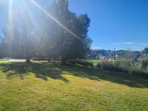 Terreno en Venta de 1220,0 m2