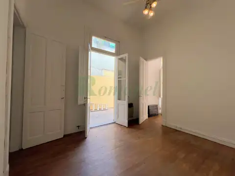 Depto Tipo Casa en Alquiler de 2 dormitorios