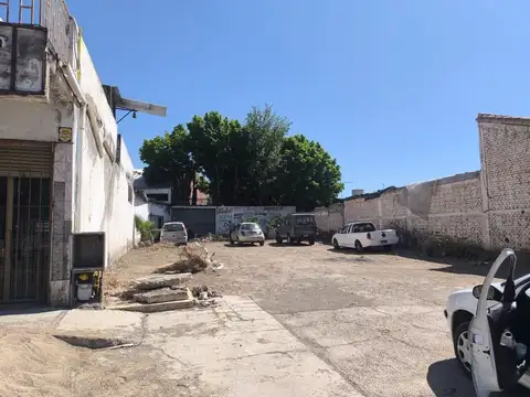 Remax Vende lote Mathus Hoyos metros rotonda avion