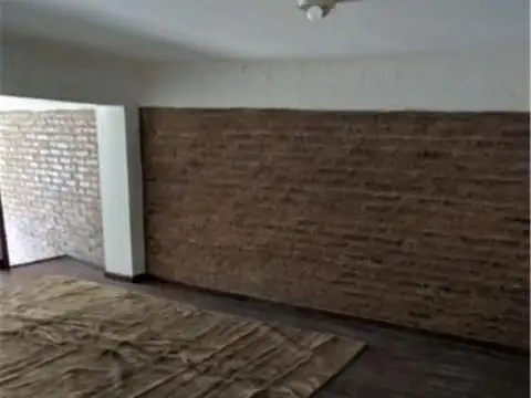 Depto Tipo Casa 4 ambientes con 1 baño