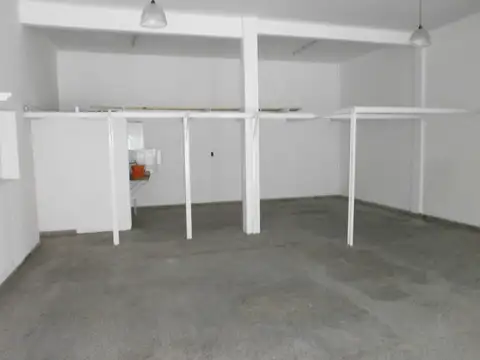 Local en Venta Via Pública